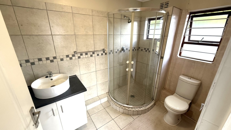 To Let 4 Bedroom Property for Rent in Costa Sarda Western Cape